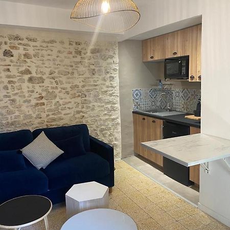 La Tour 2: Appart Neuf Au Coeur De La Petite Venise LʼIsle-sur-la-Sorgue Esterno foto